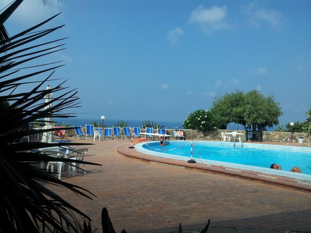 Gli Appartamenti Degli Dei Milazzo Zimmer foto