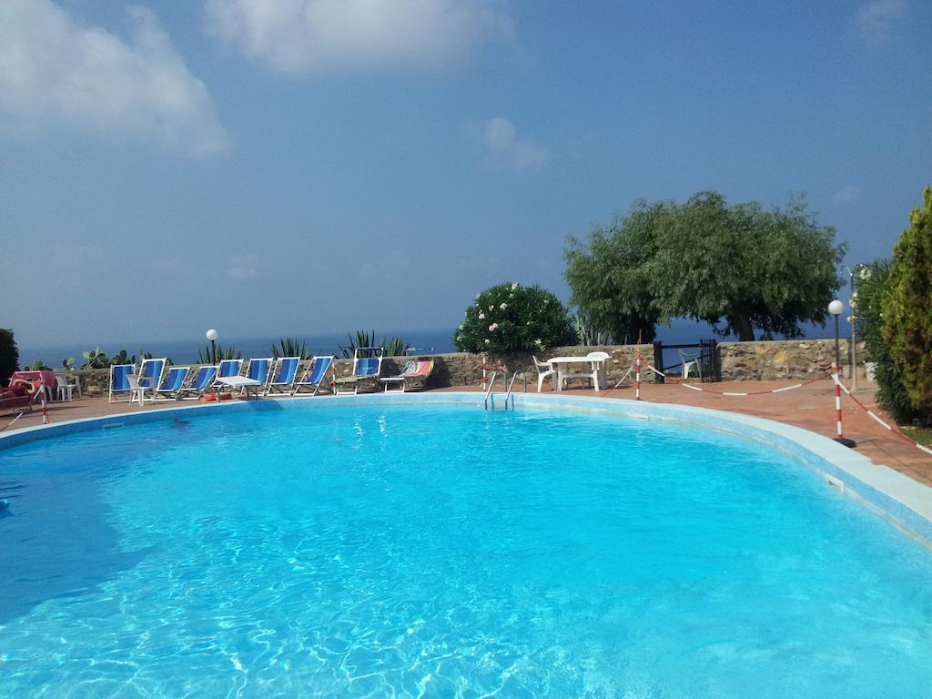 Gli Appartamenti Degli Dei Milazzo Zimmer foto